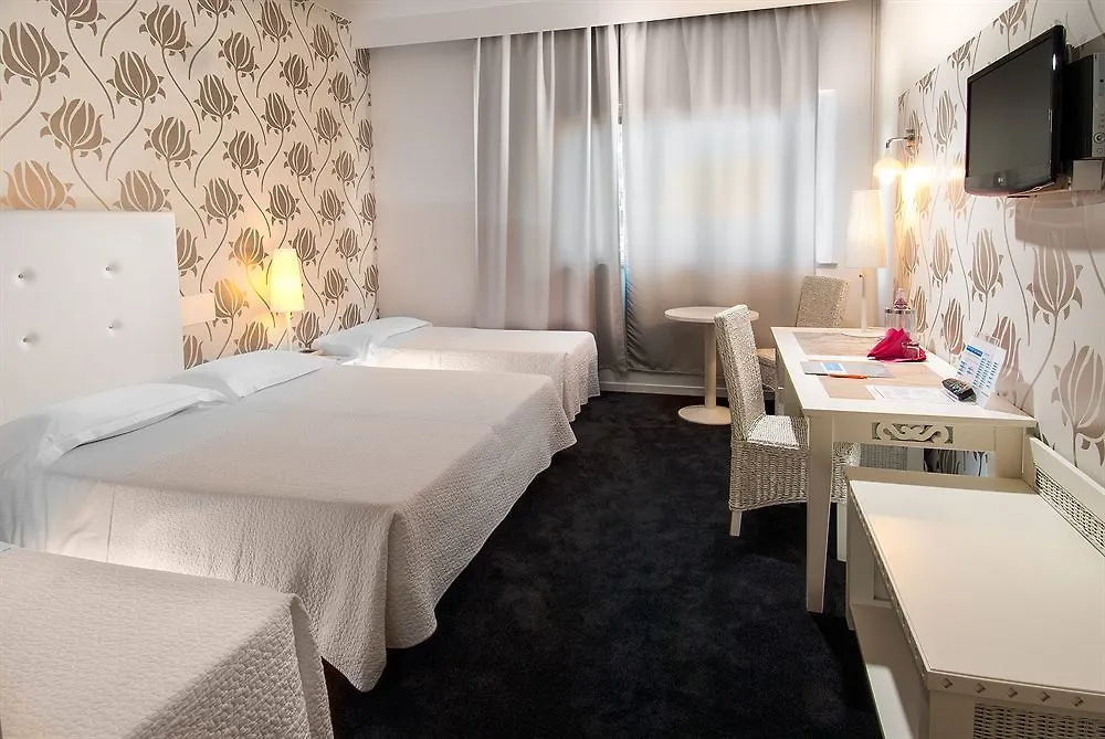 Hotel Mediterraneo Riccione