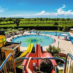Victoria Mobilehome In Centro Vacanze San Francesco 5*, Duna Verde Italien