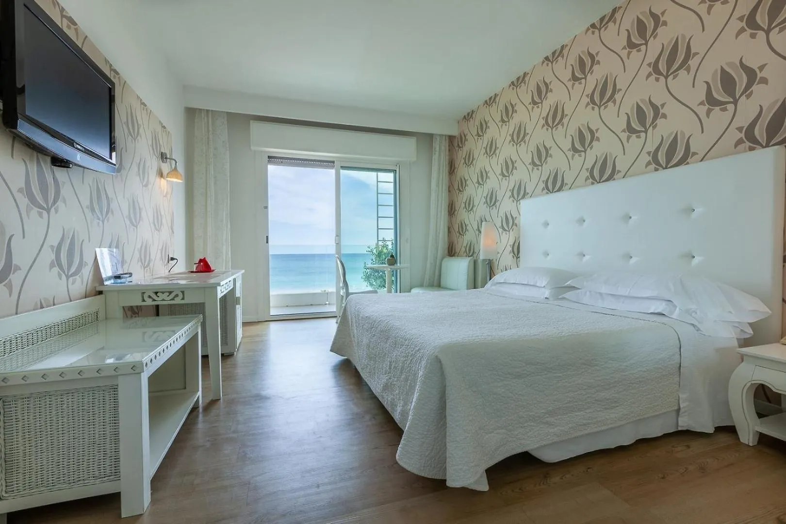 Hotel Mediterraneo Riccione