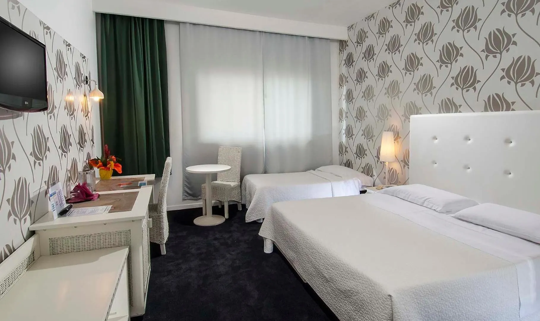 Hotel Mediterraneo Riccione