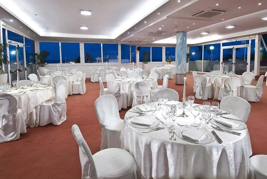 Hotel Mediterraneo Riccione 4*,